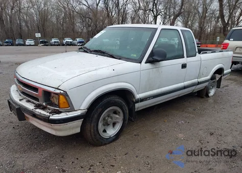1995 Chevrolet S Truck S10 из США, поврежденный, VIN 1GCCS19ZXS8157800